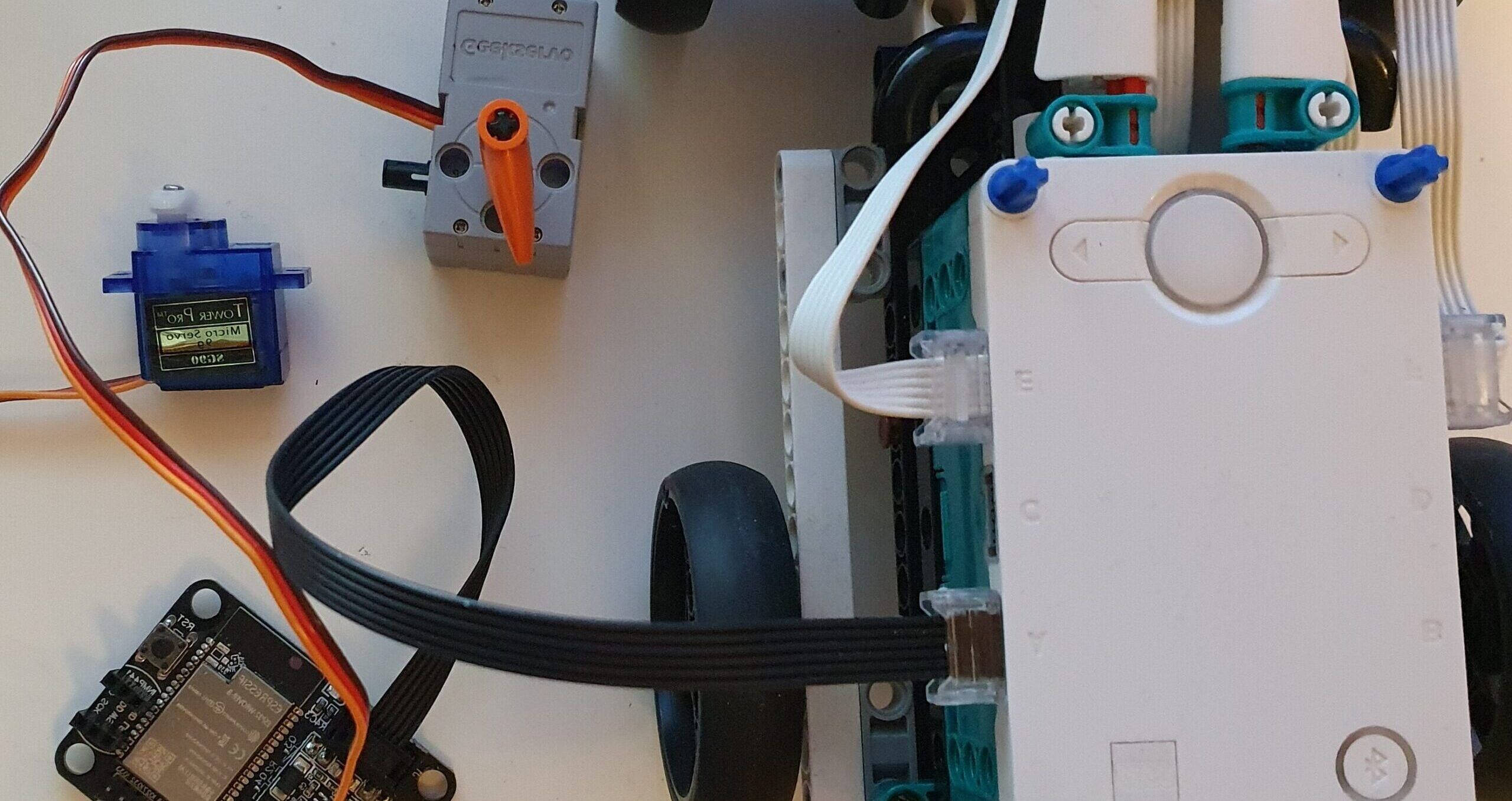 Controlling Hobby Servos With Lego Mindstorms Lms Esp Tutorial Part